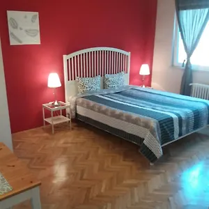  Apartament Budanest